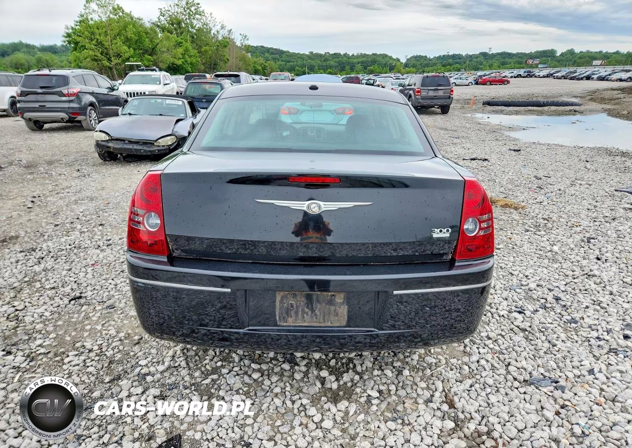 2010 Chrysler 300 Touring VIN:2C3CA5CVXAH229916 - 6