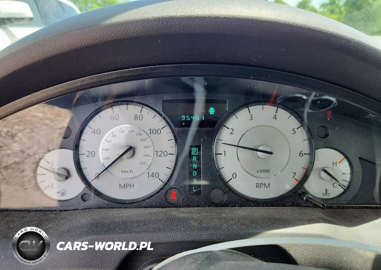 2010 Chrysler 300 Touring VIN:2C3CA5CVXAH229916 - 9