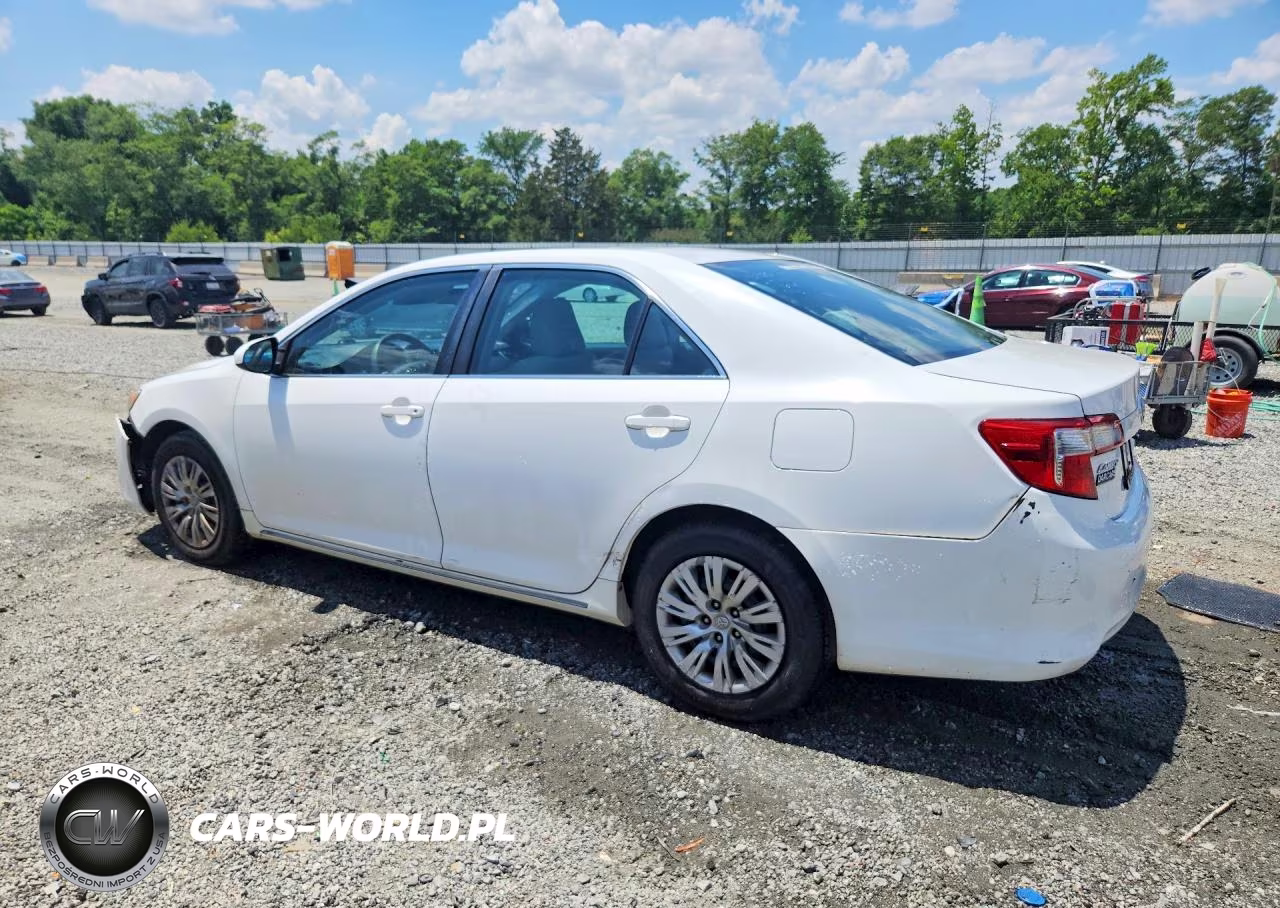 2014 Toyota Camry Le VIN:4T1BF1FKXEU309038 - 2