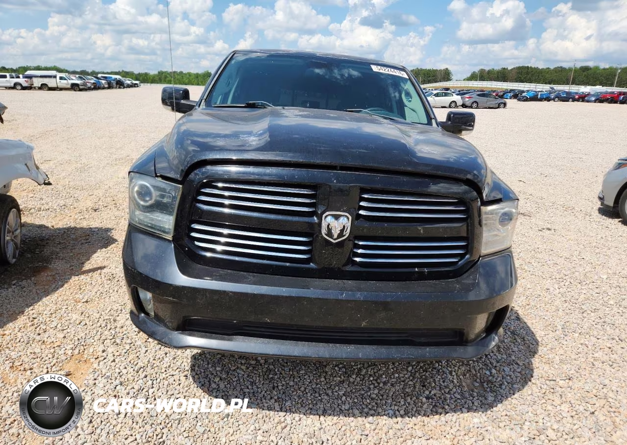 2013 Ram 1500 Sport VIN:1C6RR6HTXDS674723 - 5