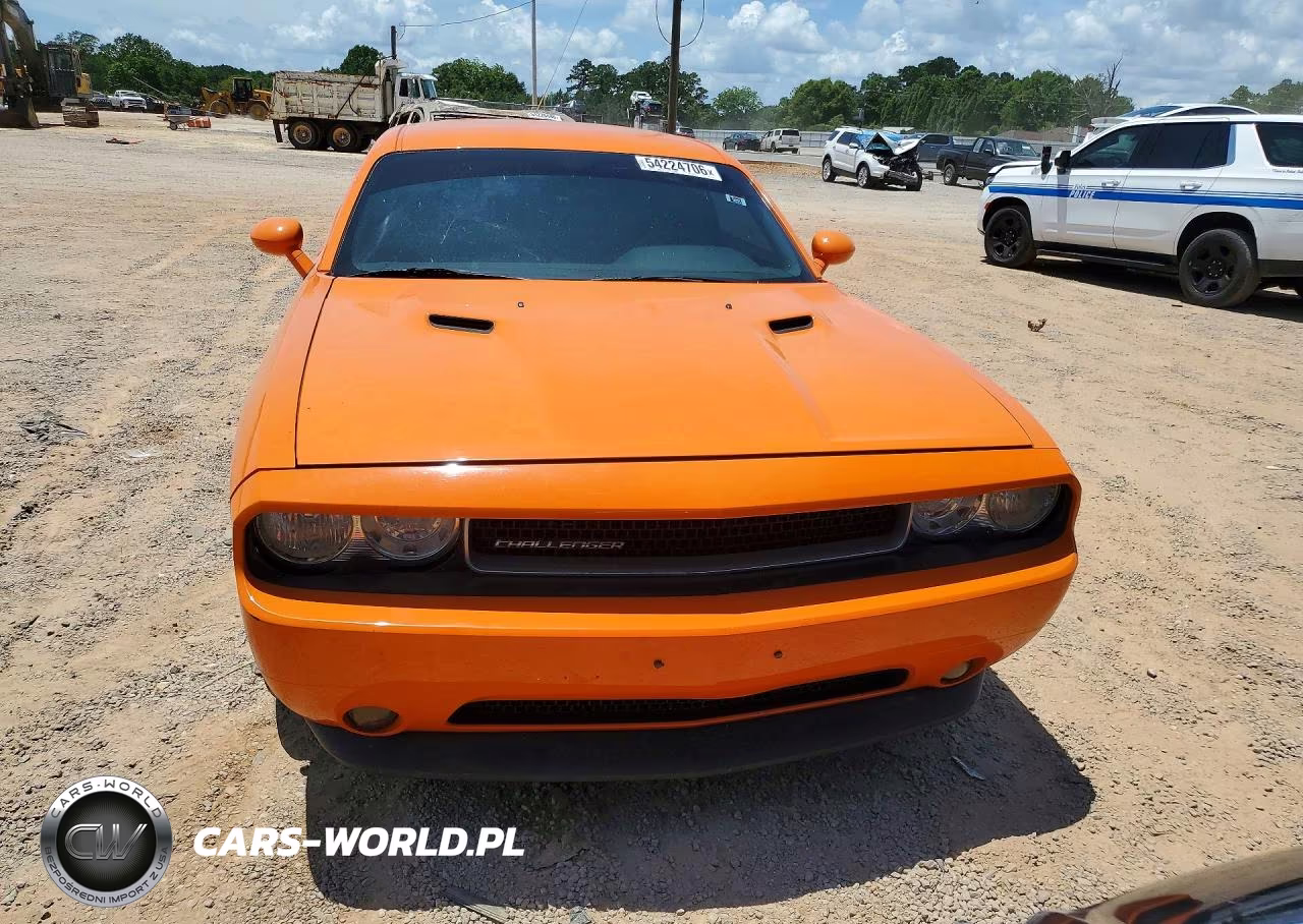 2012 Dodge Challenger Sxt VIN:2C3CDYAG6CH135130 - 5
