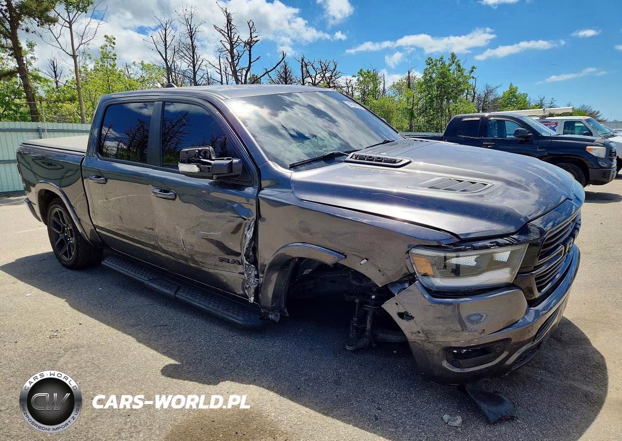 2022 Ram 1500 Laramie VIN:1C6SRFJT8NN183742 - 4