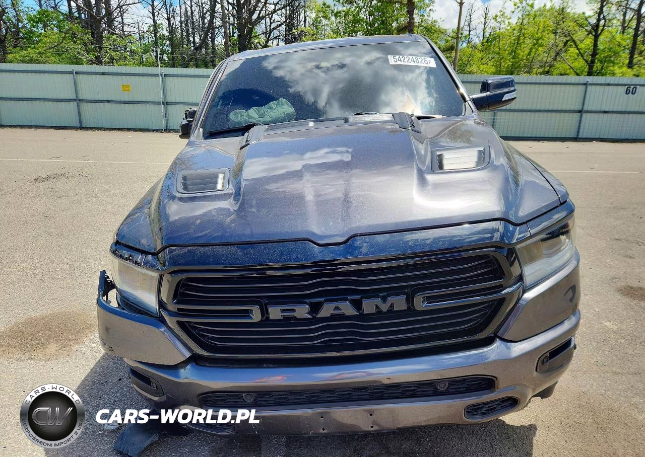 2022 Ram 1500 Laramie VIN:1C6SRFJT8NN183742 - 5