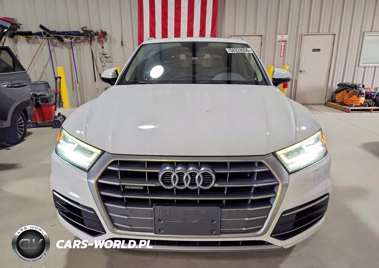 2018 Audi Q5 Premium Plus VIN:WA1BNAFY4J2039056 - 5