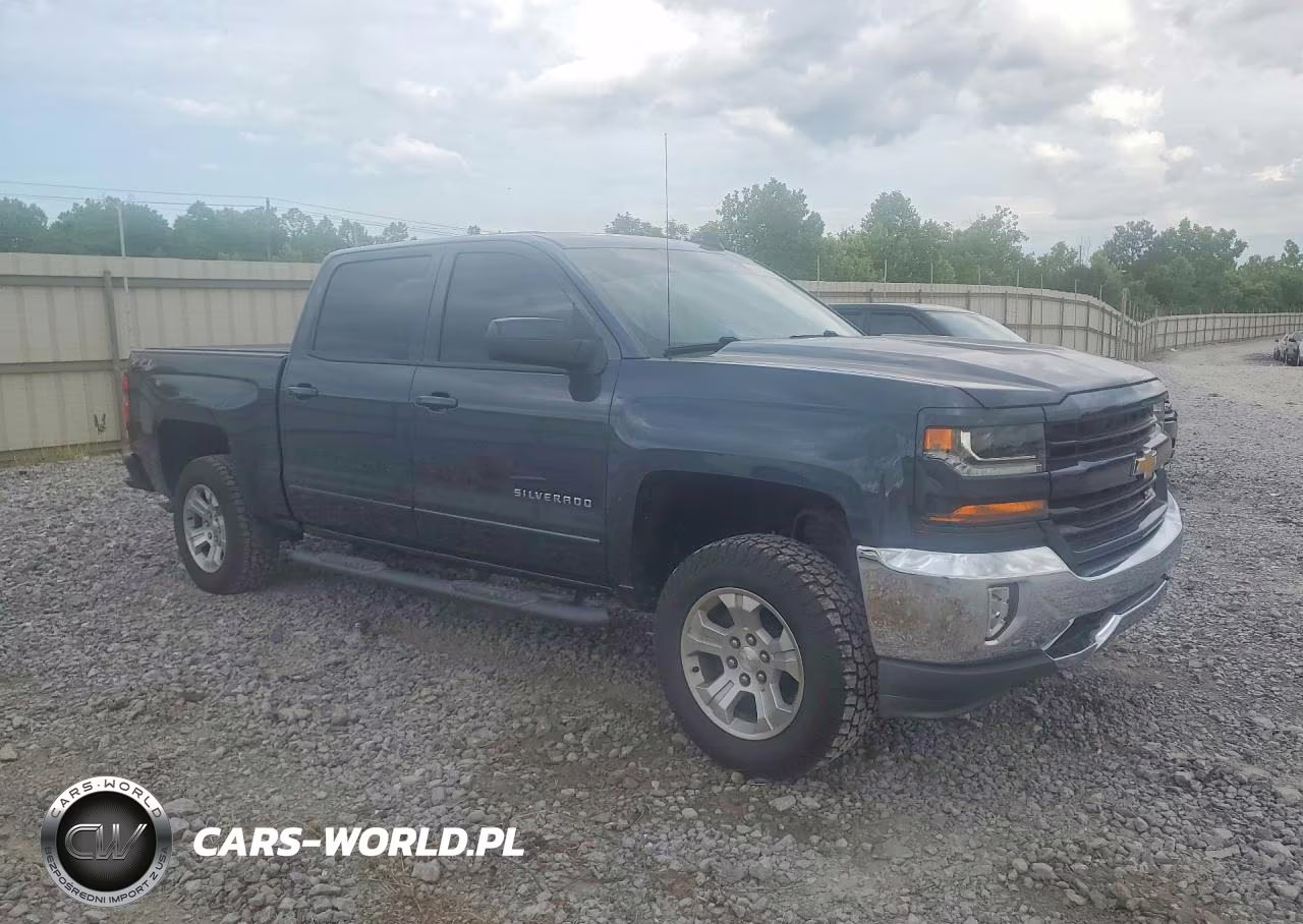 2018 Chevrolet Silverado K1500 Lt VIN:3GCUKRECXJG303531 - 4