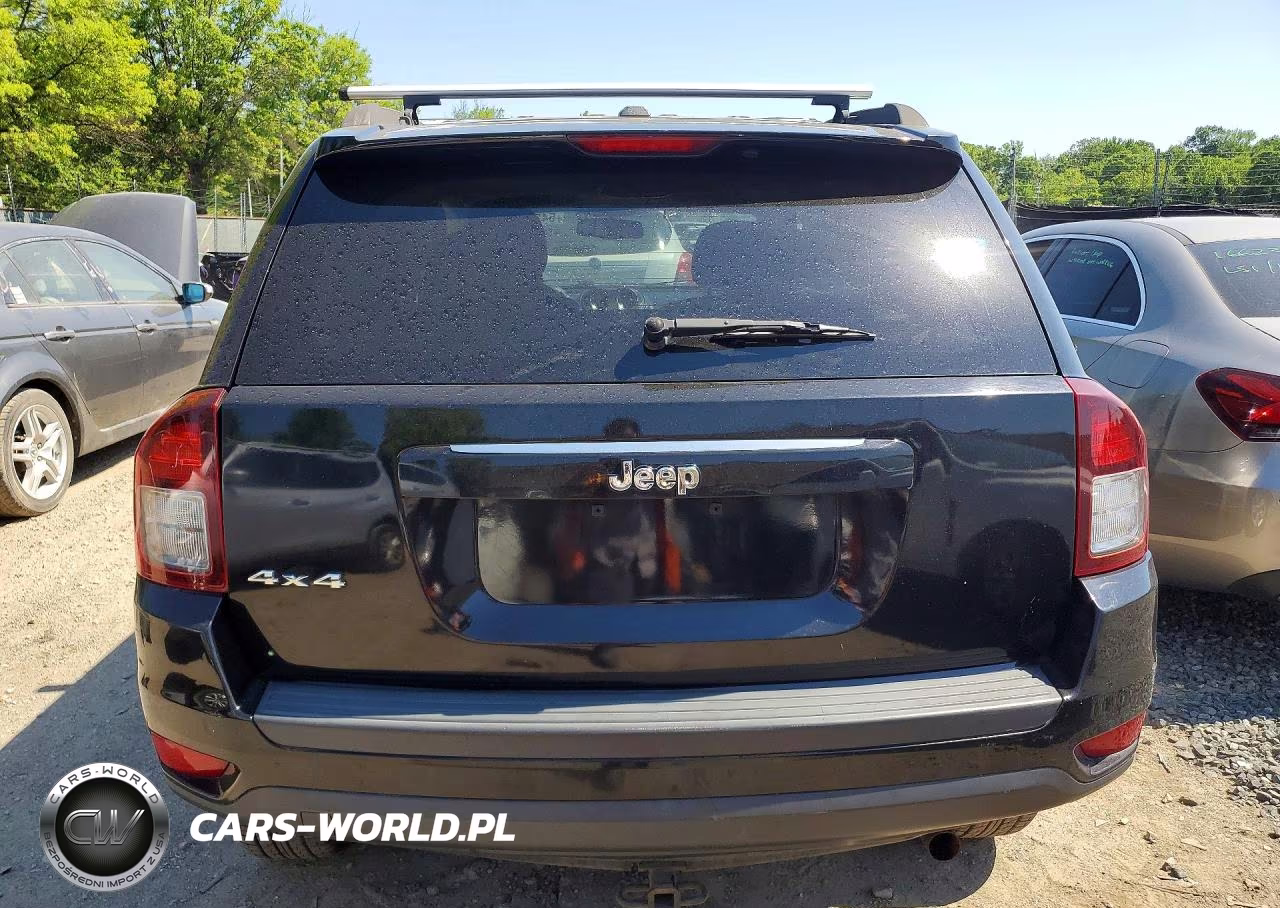 2016 Jeep Compass Latitude VIN:1C4NJDEB9GD782645 - 6