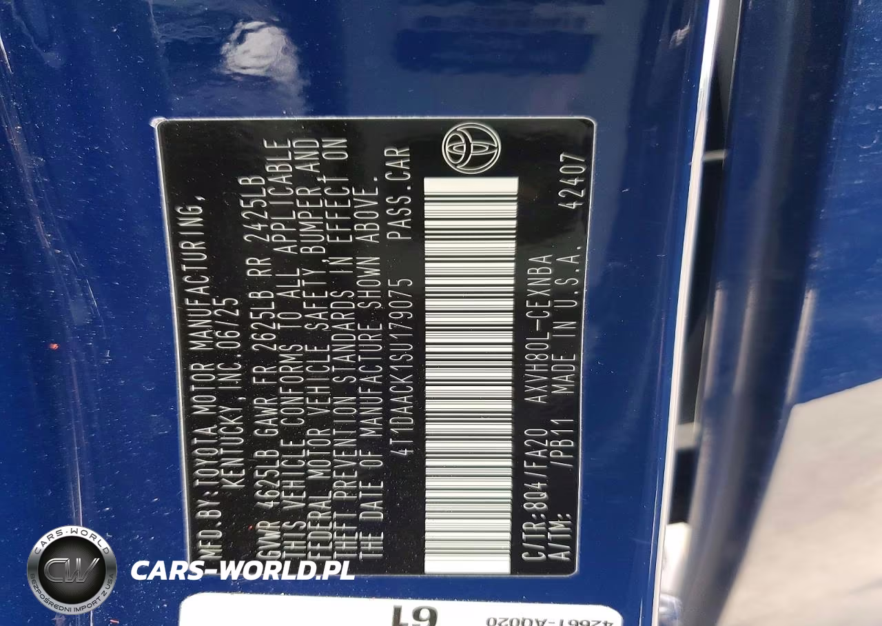 2025 Toyota Camry Le VIN:4T1DAACK1SU179075 - 12