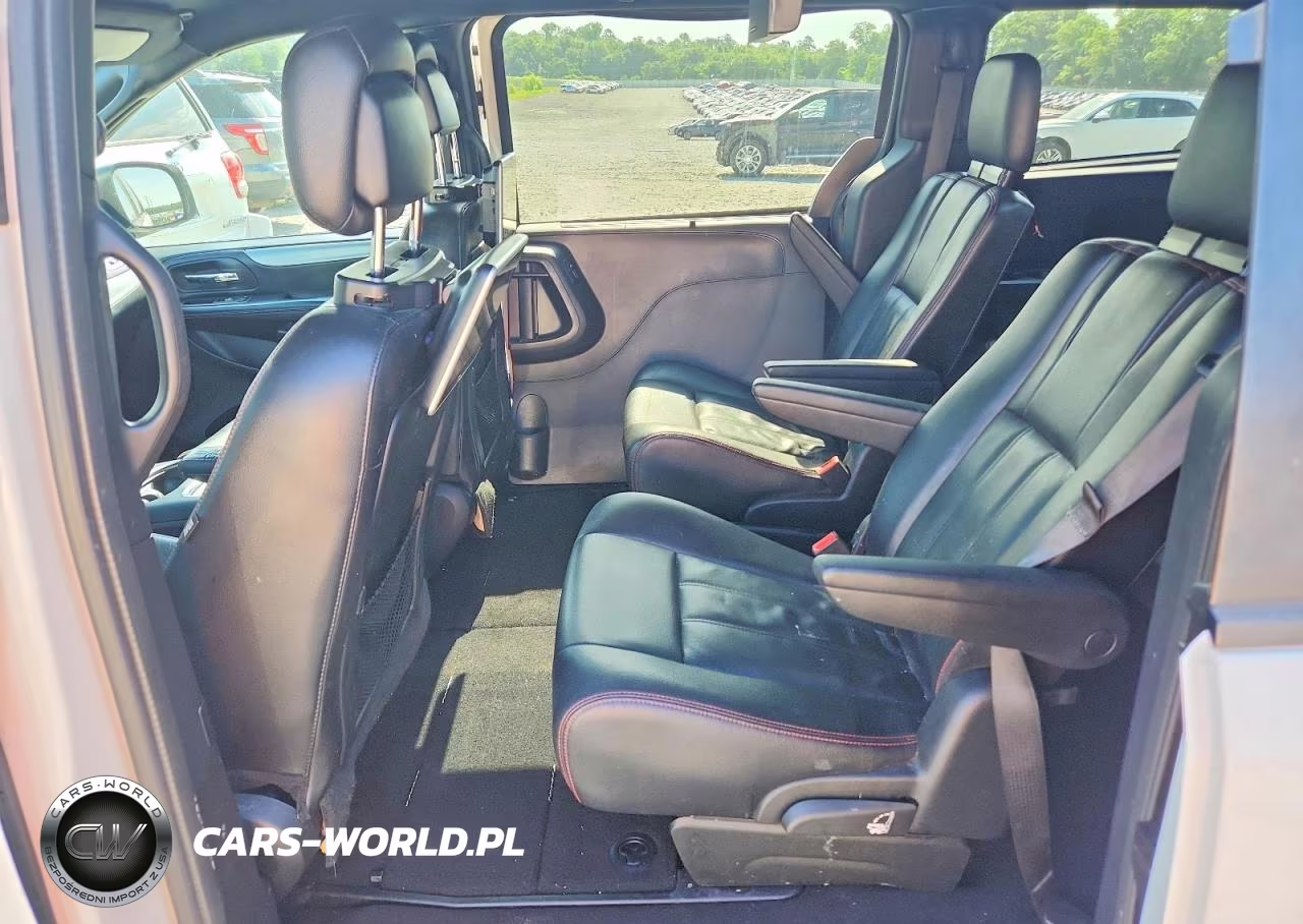 2019 Dodge Grand Caravan Gt VIN:2C4RDGEG9KR579587 - 11