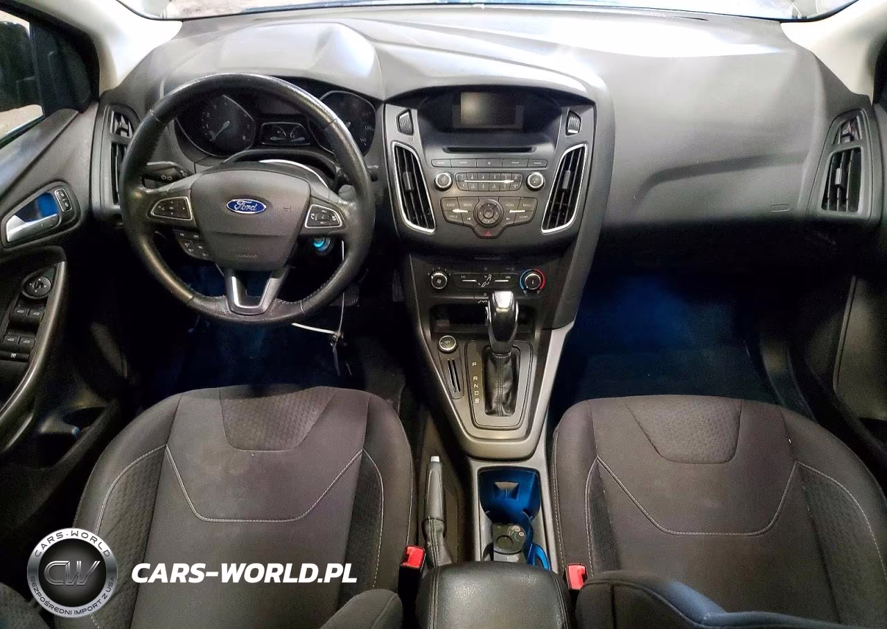 2016 Ford Focus Se VIN:1FADP3F29GL239777 - 8