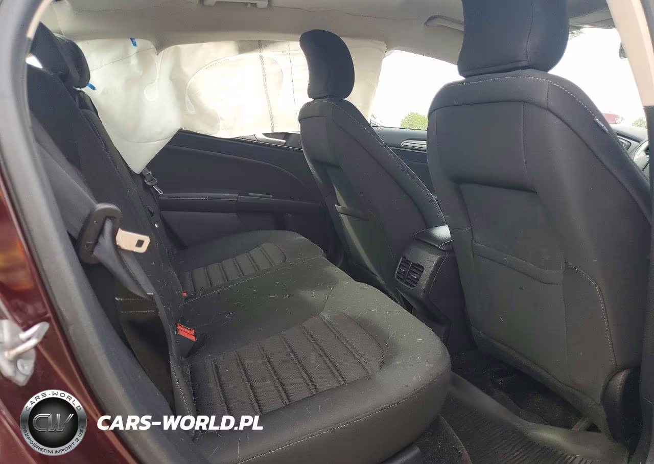 2017 Ford Fusion Se VIN:3FA6P0H73HR405178 - 10