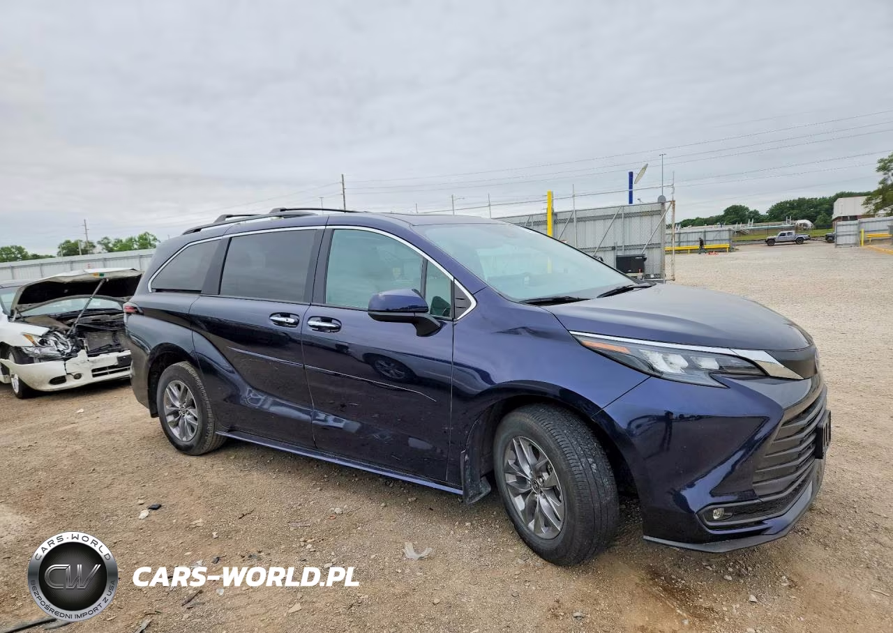 2025 Toyota Sienna Xle 7-Passenger VIN:5TDJRKEC2SS258366 - 4