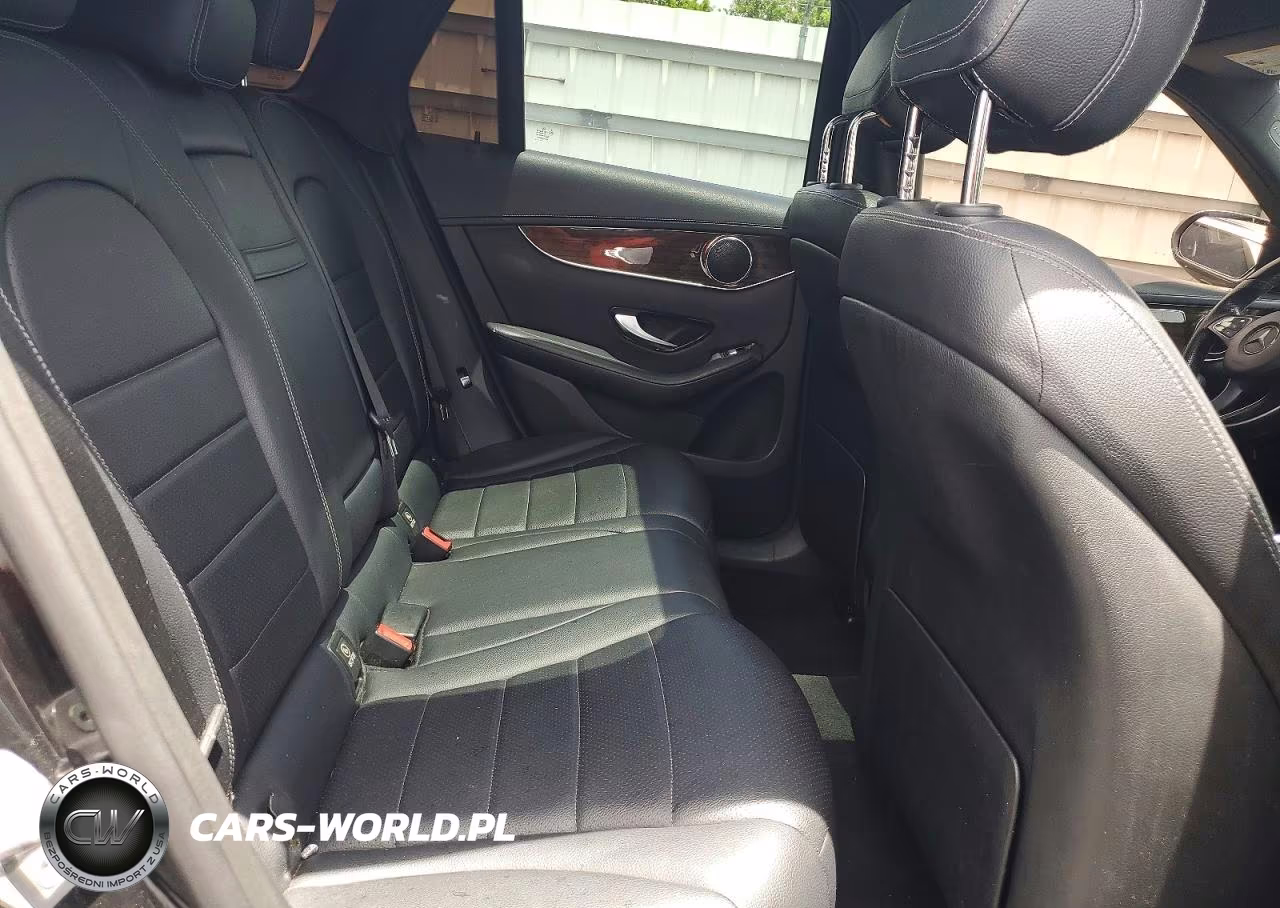 2017 Mercedes-Benz Glc 300 4Matic VIN:WDC0G4KB6HF115738 - 11