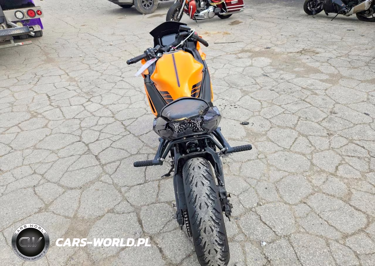 2025 Kawasaki Ex650 P VIN:ML5EXEP14SDAF9070 - 4
