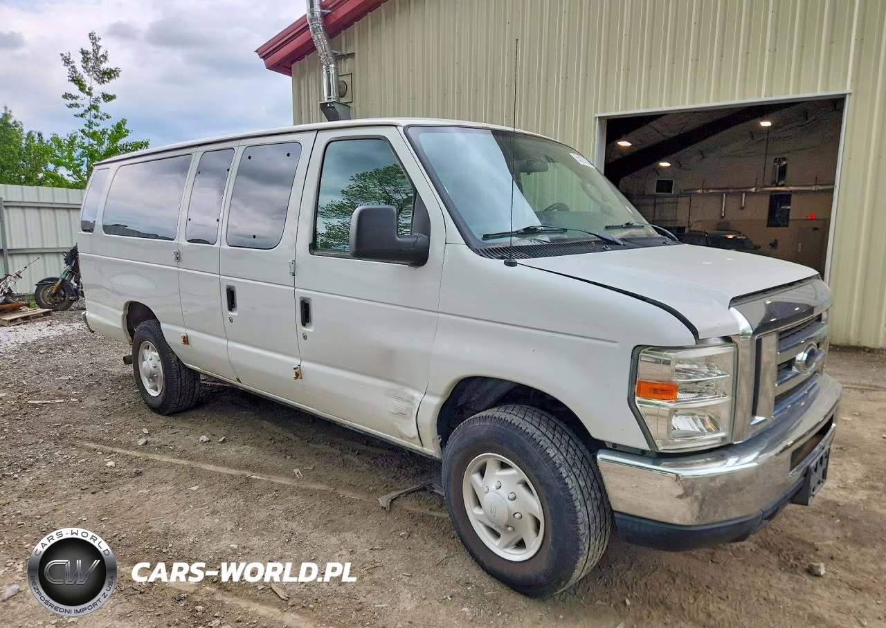 2009 Ford Econoline E350 Super Duty Wagon VIN:1FBSS31L99DA73777 - 4