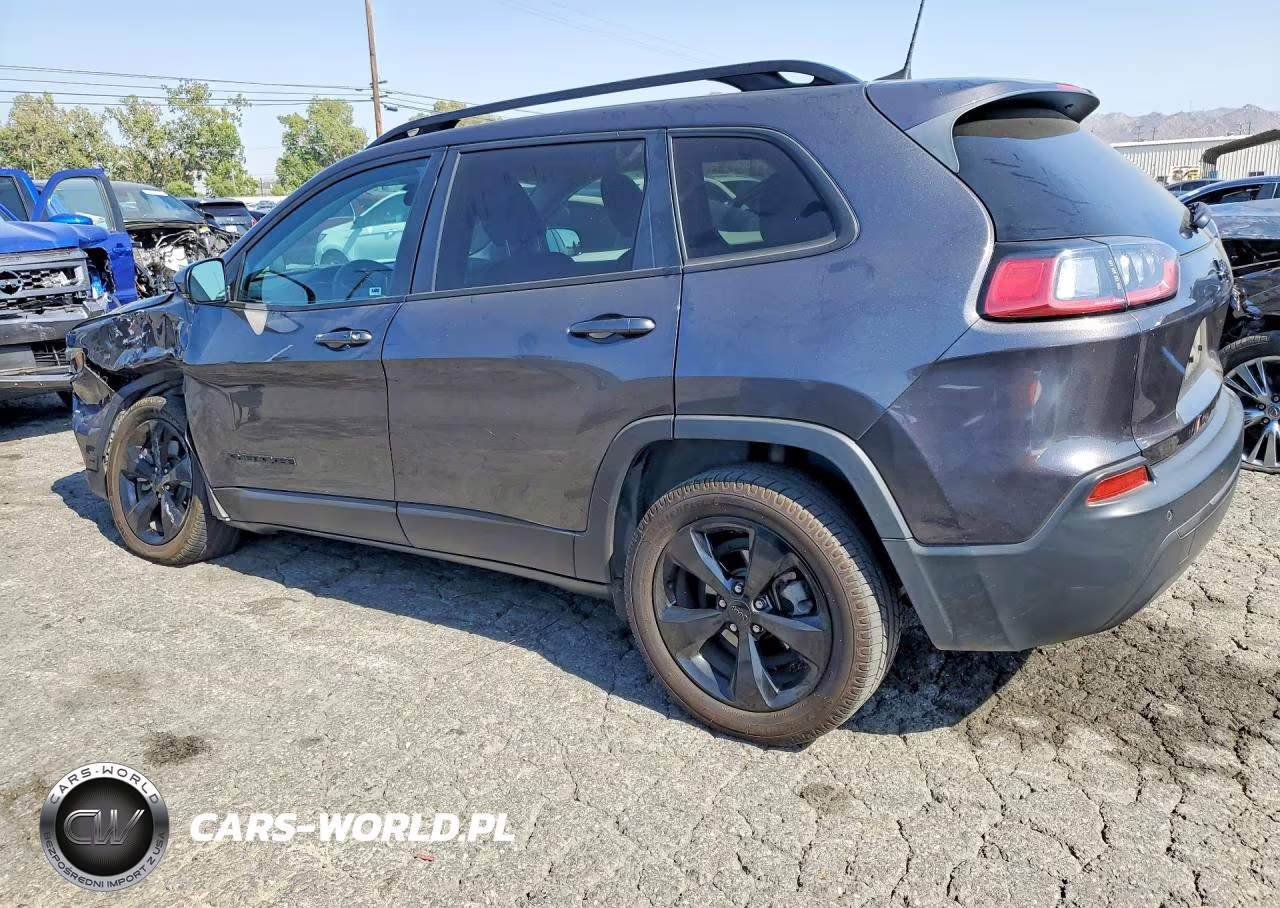 2020 Jeep Cherokee Latitude Plus VIN:1C4PJLLB6LD556725 - 2