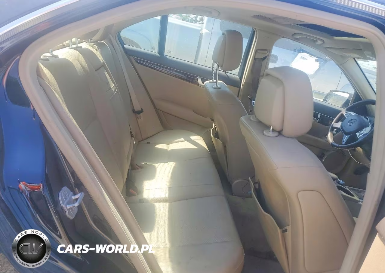 2012 Mercedes-Benz C 250 VIN:WDDGF4HB8CR236542 - 10