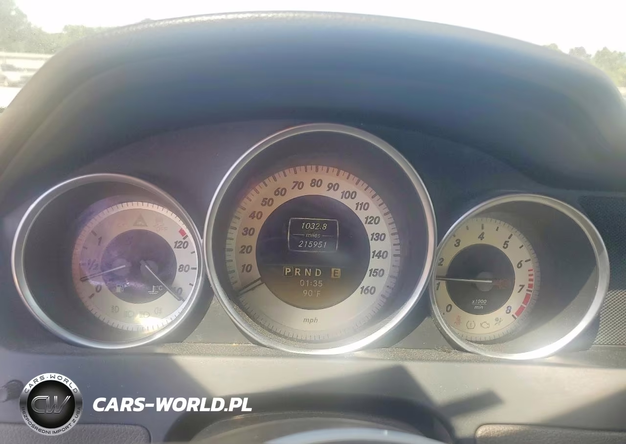 2012 Mercedes-Benz C 250 VIN:WDDGF4HB8CR236542 - 9