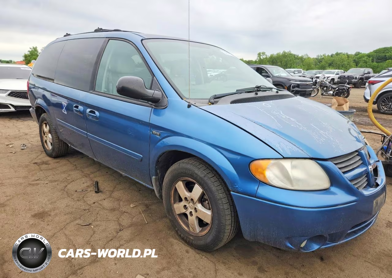 2005 Dodge Grand Caravan Sxt VIN:2D4GP44LX5R346160 - 4