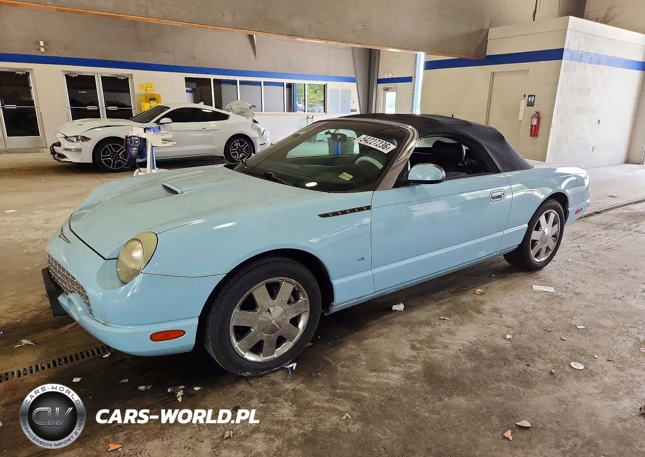2003 Ford Thunderbird – zdjęcie 1 z 12