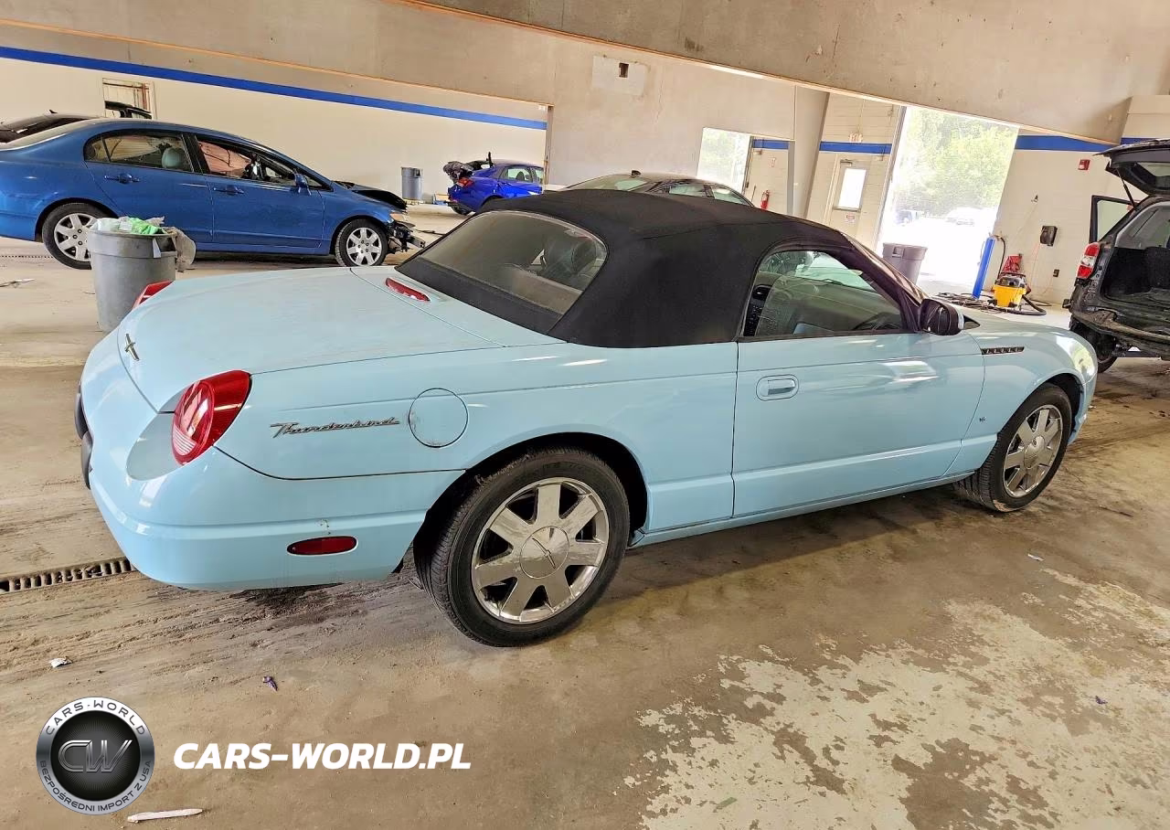 2003 Ford Thunderbird VIN:1FAHP60A03Y109208 - 3