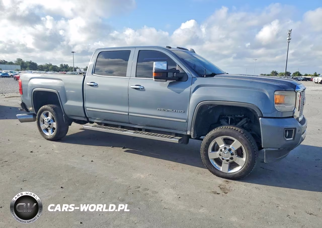 2016 GMC Sierra K2500 Denali VIN:1GT12UE89GF151544 - 4