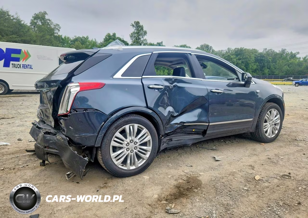 2019 Cadillac Xt5 Premium Luxury VIN:1GYKNFRSXKZ215704 - 3