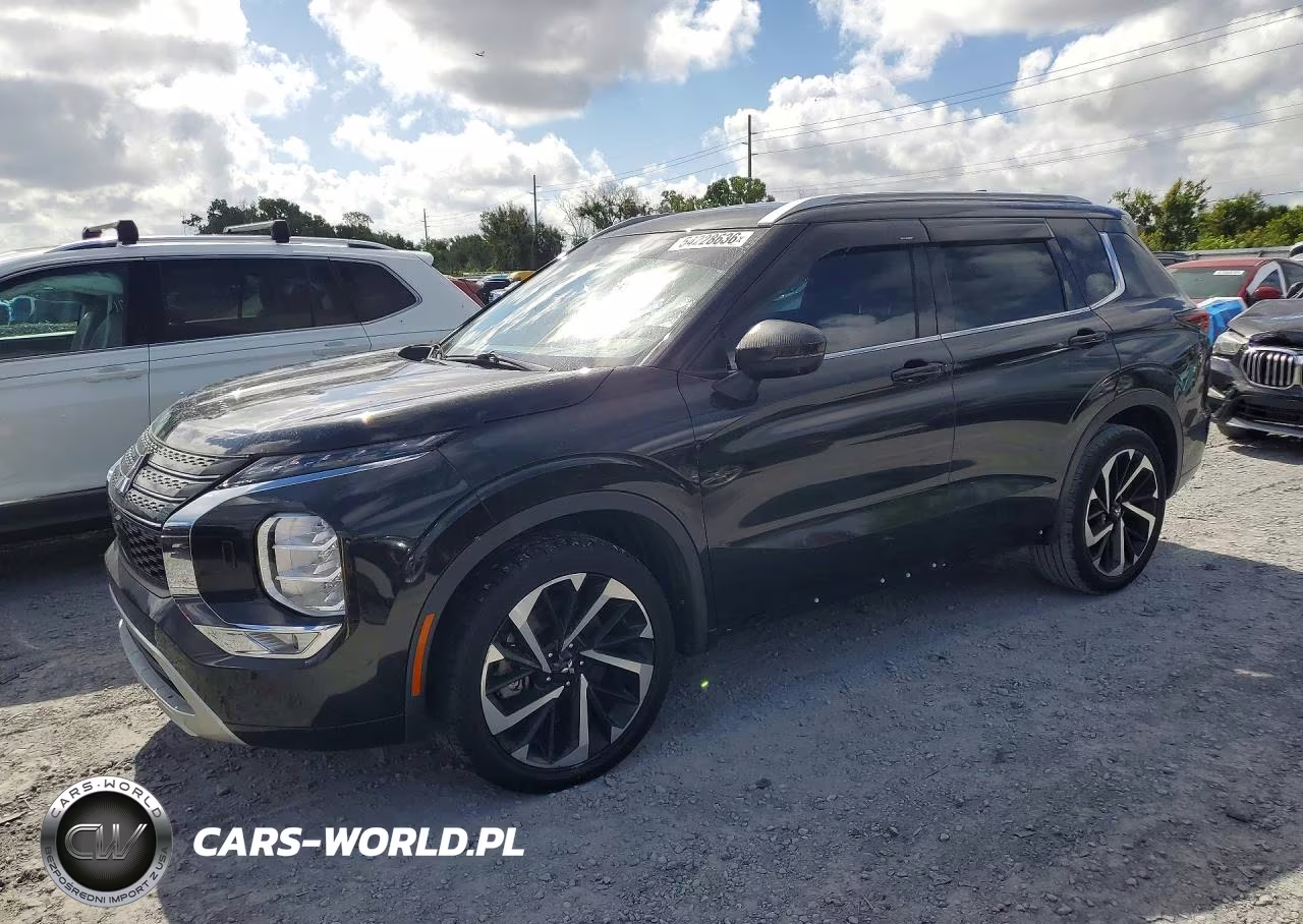 2022 Mitsubishi Outlander Sel – zdjęcie 1 z 13