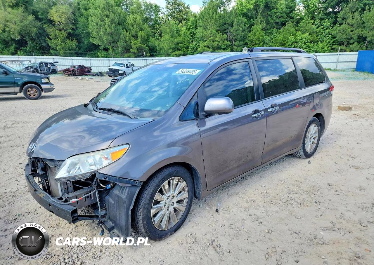 2011 Toyota Sienna Limited 7-Passenger
