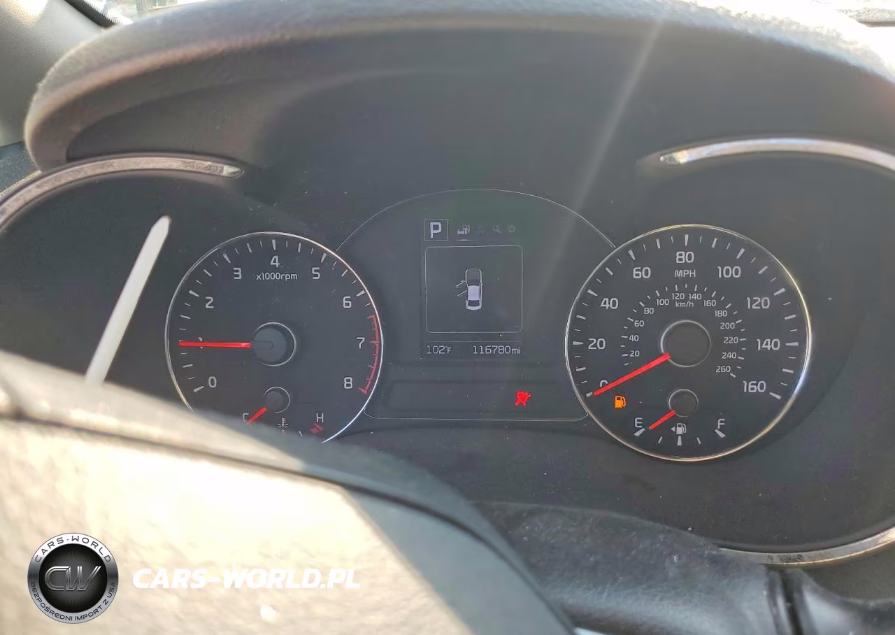 2018 Kia Forte Lx VIN:3KPFL4A77JE195804 - 9