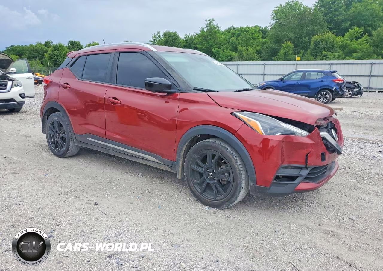 2020 Nissan Kicks Sr VIN:3N1CP5DVXLL578418 - 4