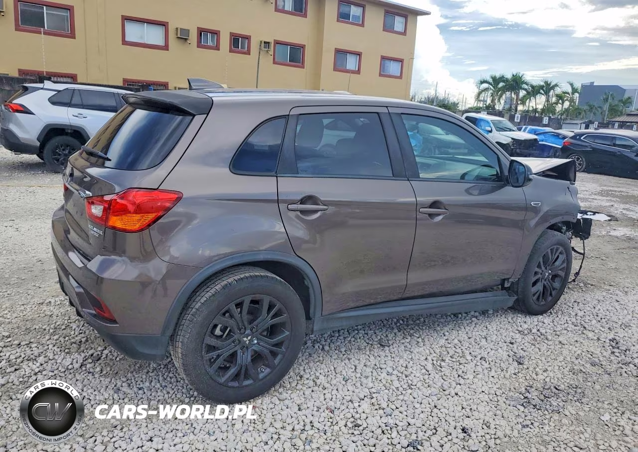 2018 Mitsubishi Outlander Sport Es VIN:JA4AP3AU9JU007956 - 3