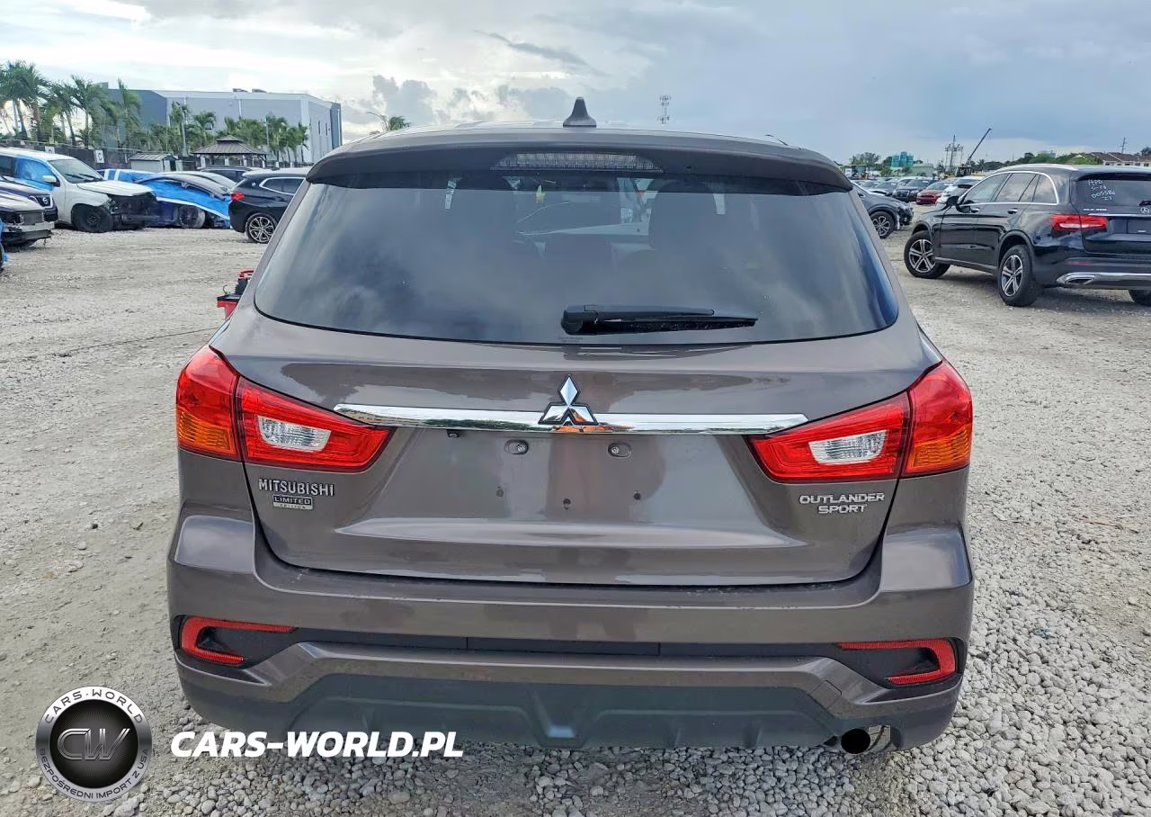 2018 Mitsubishi Outlander Sport Es VIN:JA4AP3AU9JU007956 - 6