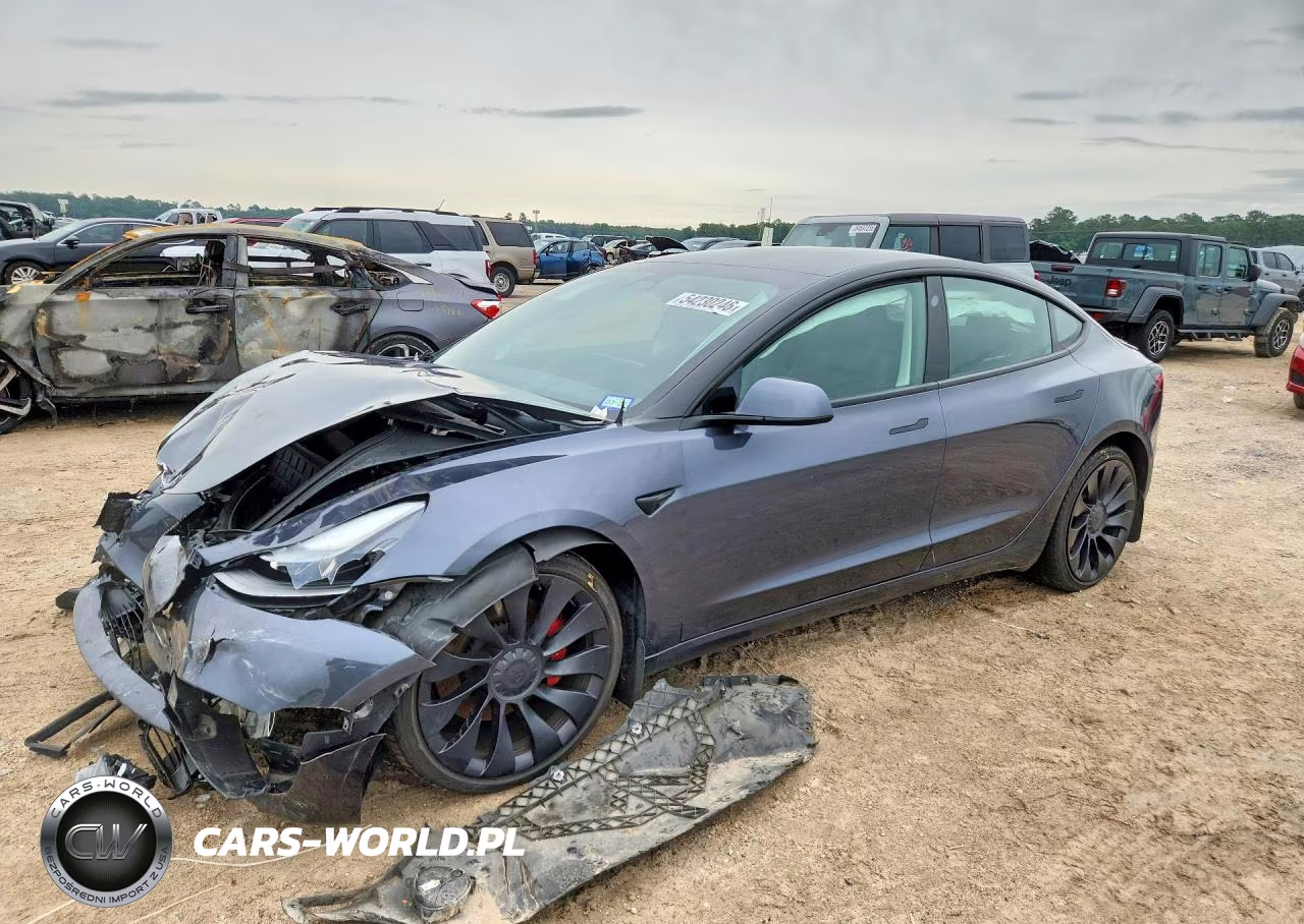 2023 Tesla Model 3 – zdjęcie 1 z 12