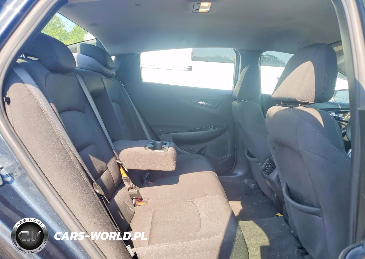 2020 Chevrolet Malibu Lt VIN:1G1ZD5ST7LF043812 - 10