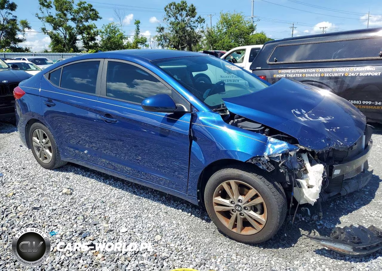 2018 Hyundai Elantra Value Edition VIN:5NPD84LF6JH242958 - 4