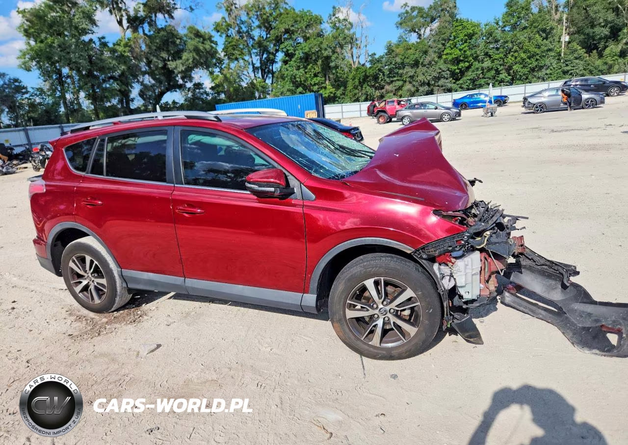 2018 Toyota Rav4 Xle VIN:2T3WFREV6JW472721 - 4