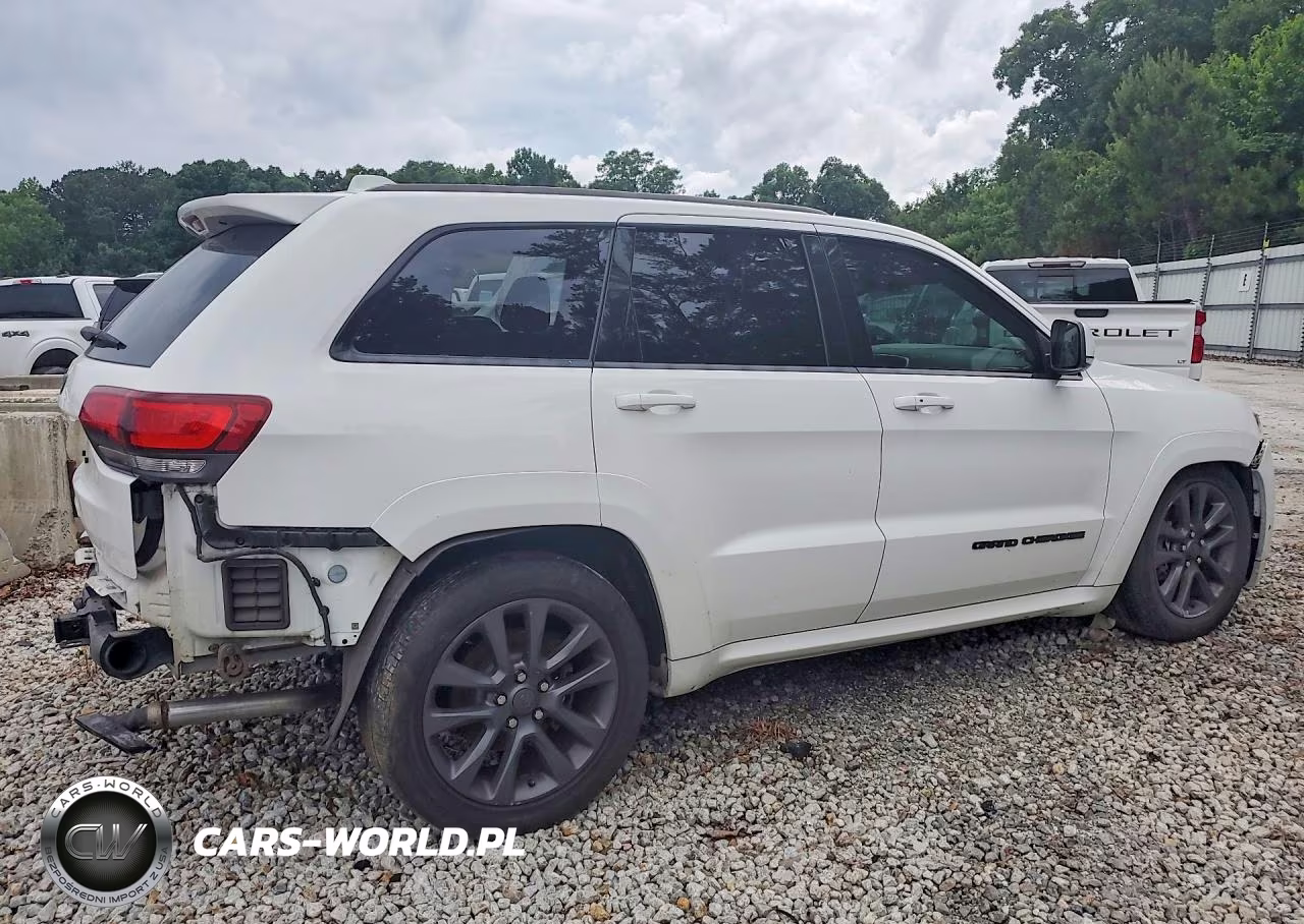 2018 Jeep Grand Cherokee Overland VIN:1C4RJFCG9JC158398 - 3