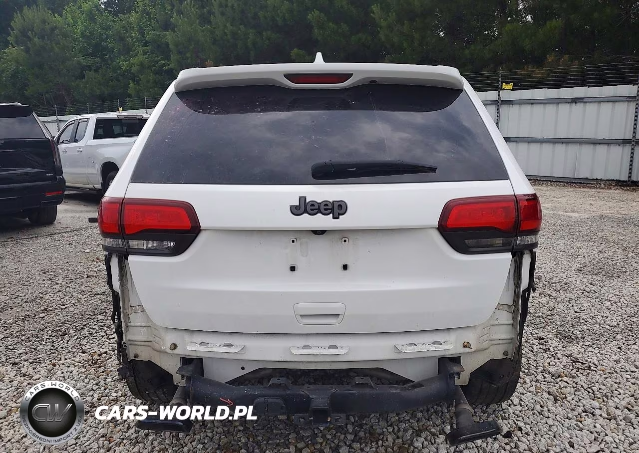 2018 Jeep Grand Cherokee Overland VIN:1C4RJFCG9JC158398 - 6