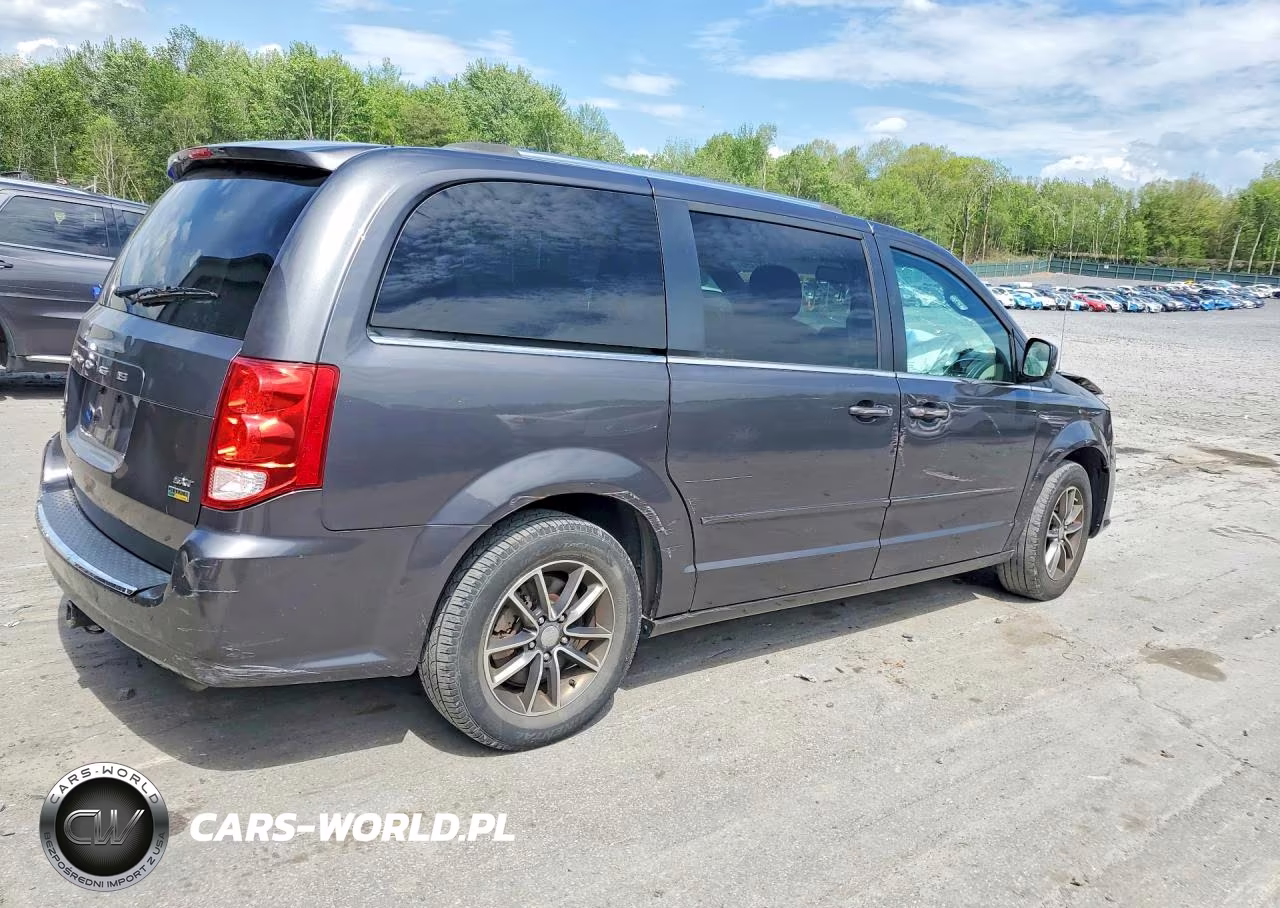 2017 Dodge Grand Caravan Sxt VIN:2C4RDGCG6HR869216 - 3