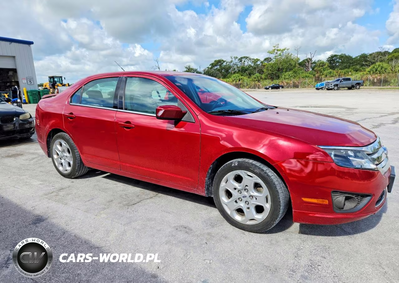 2010 Ford Fusion Se VIN:3FAHP0HG4AR218899 - 4