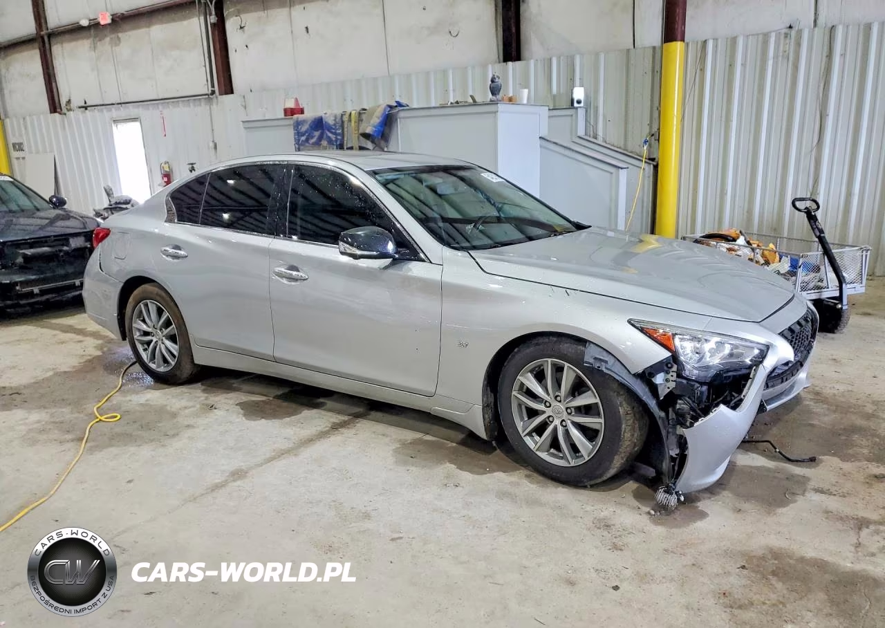 2015 Infiniti Q50 Premium VIN:JN1BV7AR8FM393816 - 4