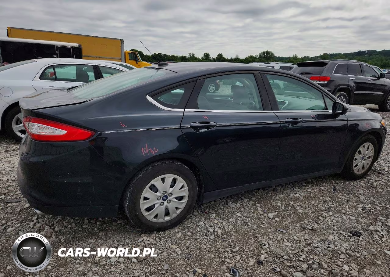 2014 Ford Fusion S VIN:3FA6P0G73ER109168 - 3
