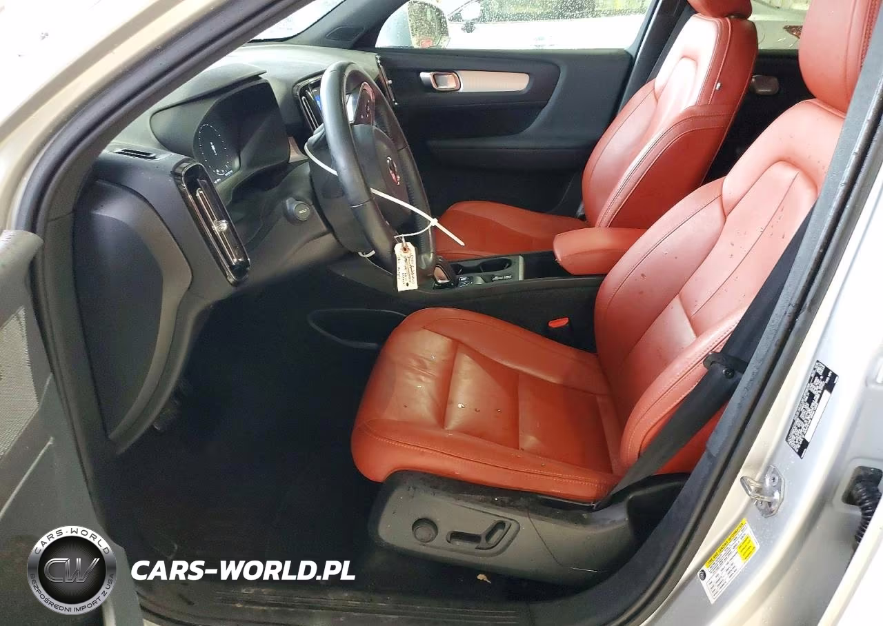 2019 Volvo Xc40 T5 Momentum VIN:YV4162UK3K2111009 - 7