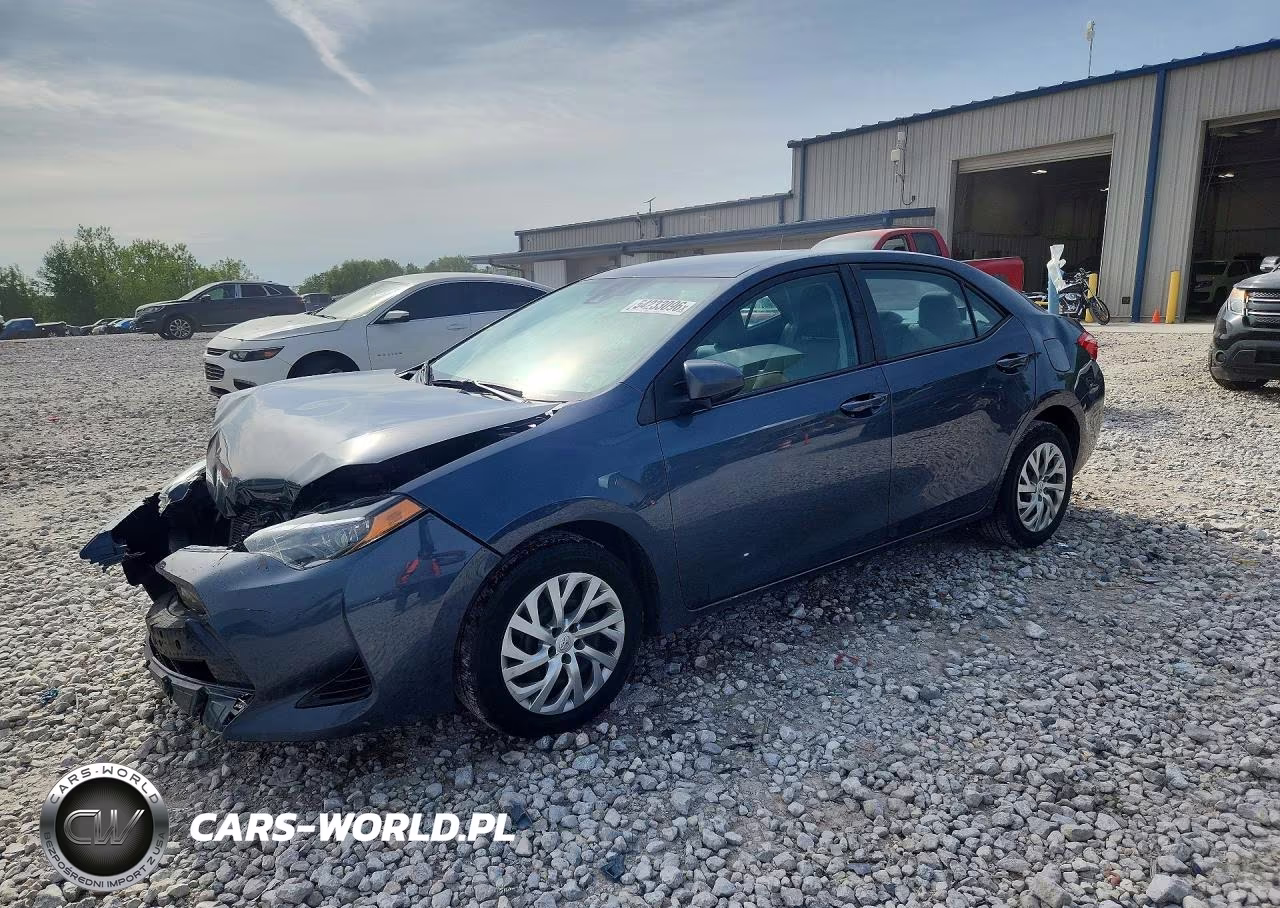 2018 Toyota Corolla Le – zdjęcie 1 z 13