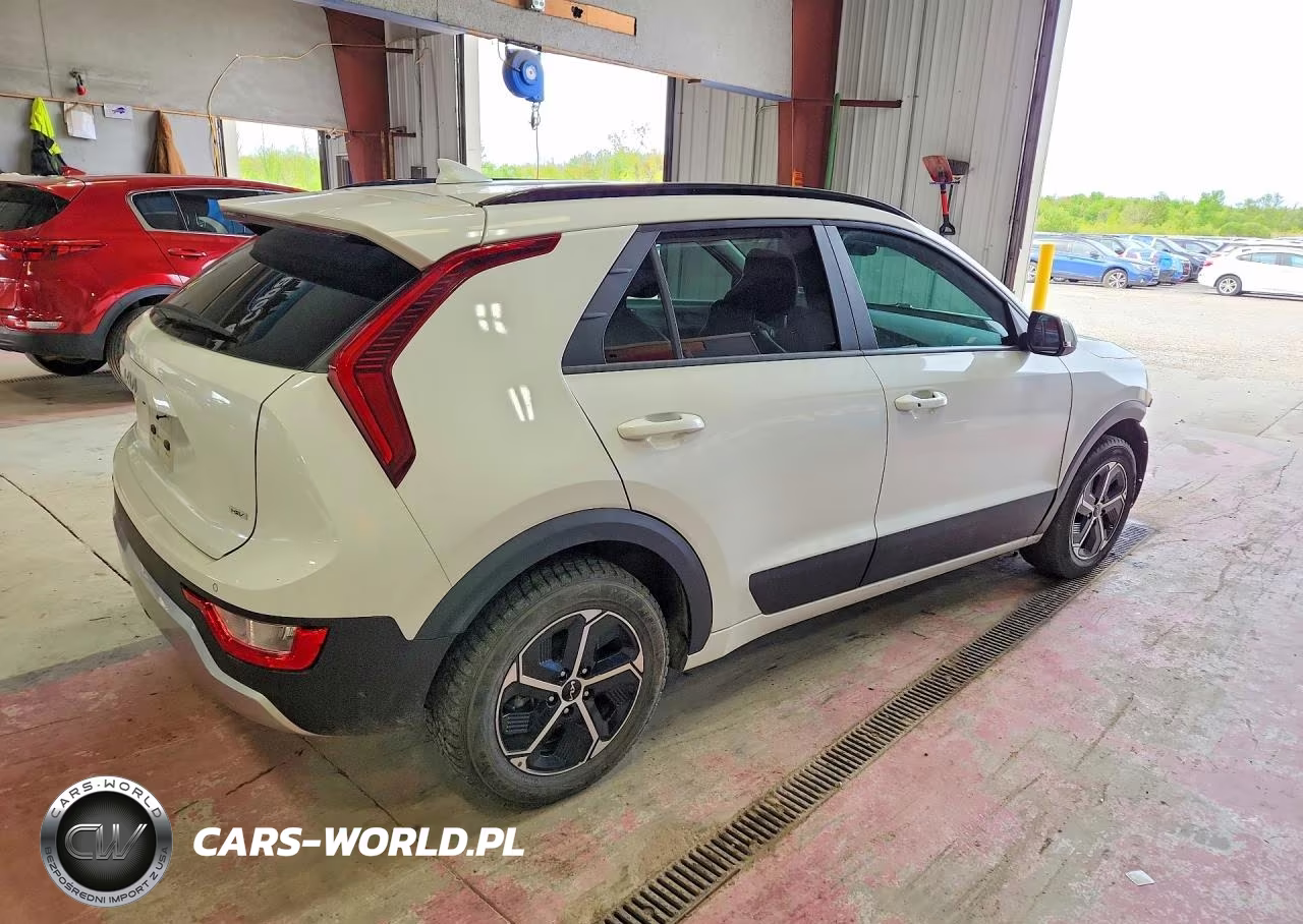 2024 Kia Niro Ex VIN:KNDCR3LE7R5171100 - 3