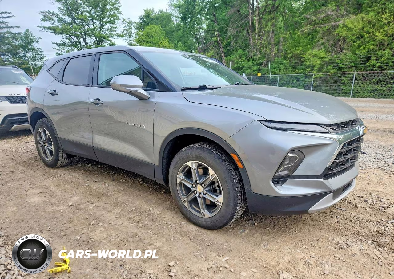 2023 Chevrolet Blazer 2Lt VIN:3GNKBCR49PS158146 - 4