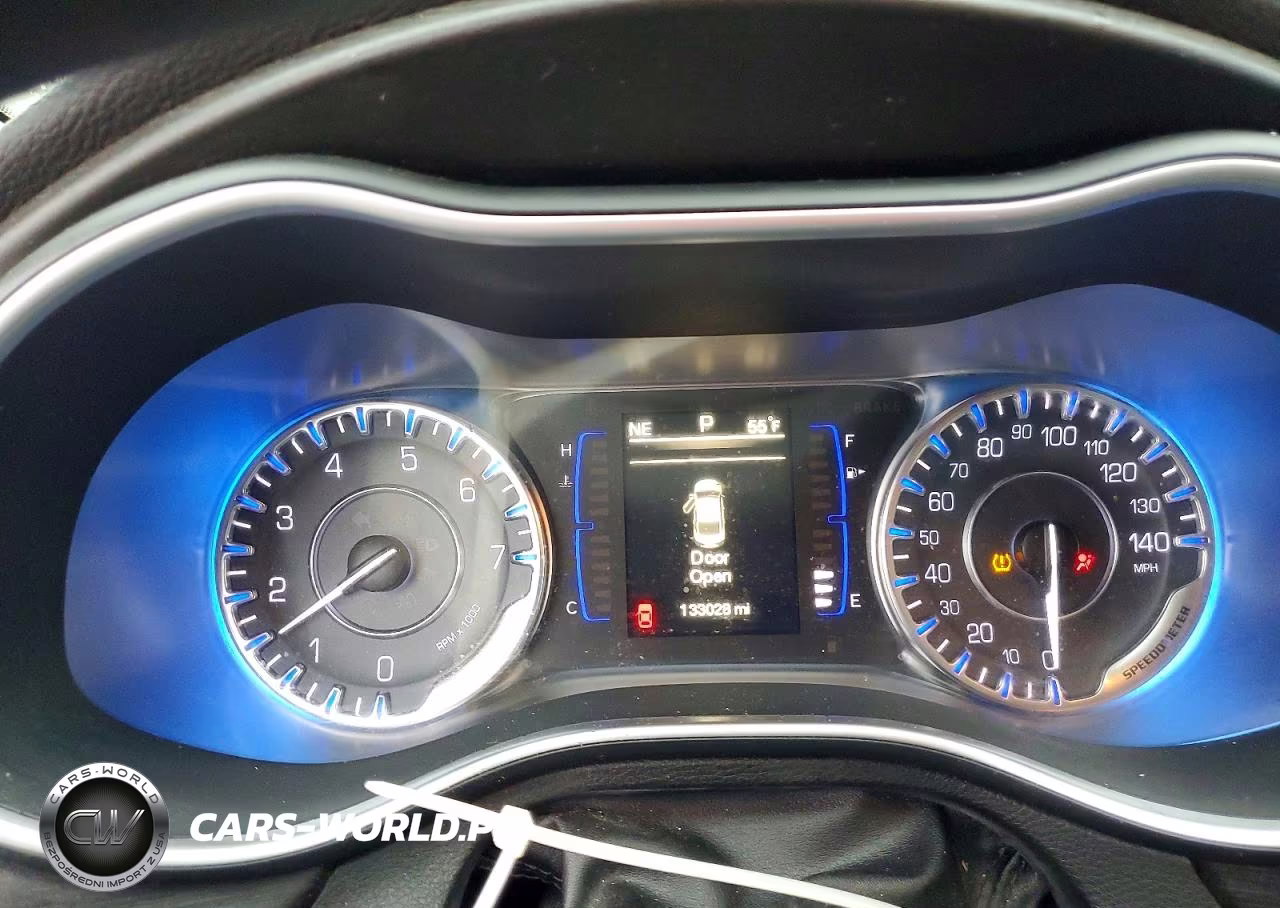 2015 Chrysler 200 Limited VIN:1C3CCCAB0FN669181 - 9