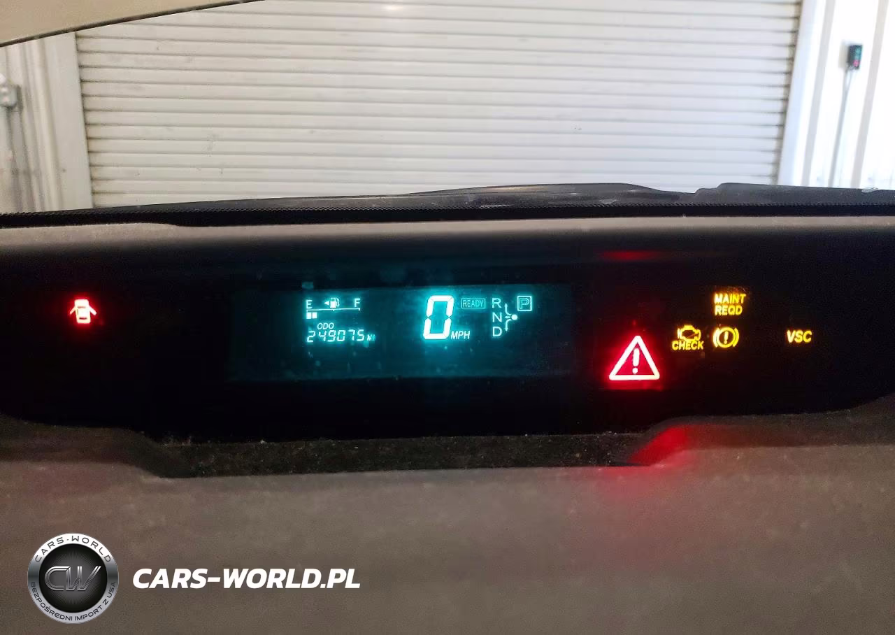 2005 Toyota Prius Base VIN:JTDKB20U253116310 - 9