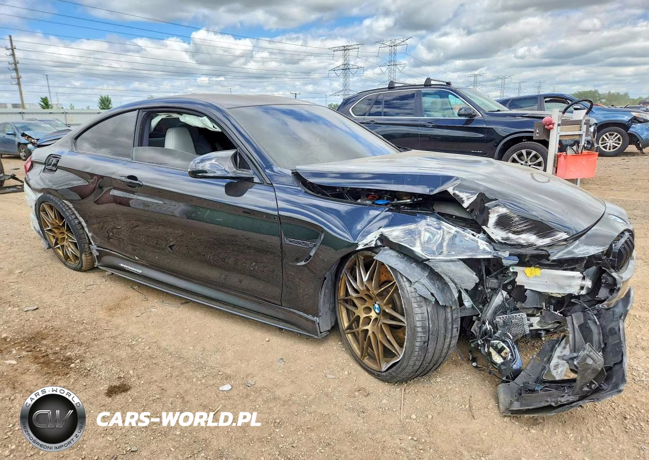 2019 BMW M4 VIN:WBS4Y9C57KAG67632 - 4