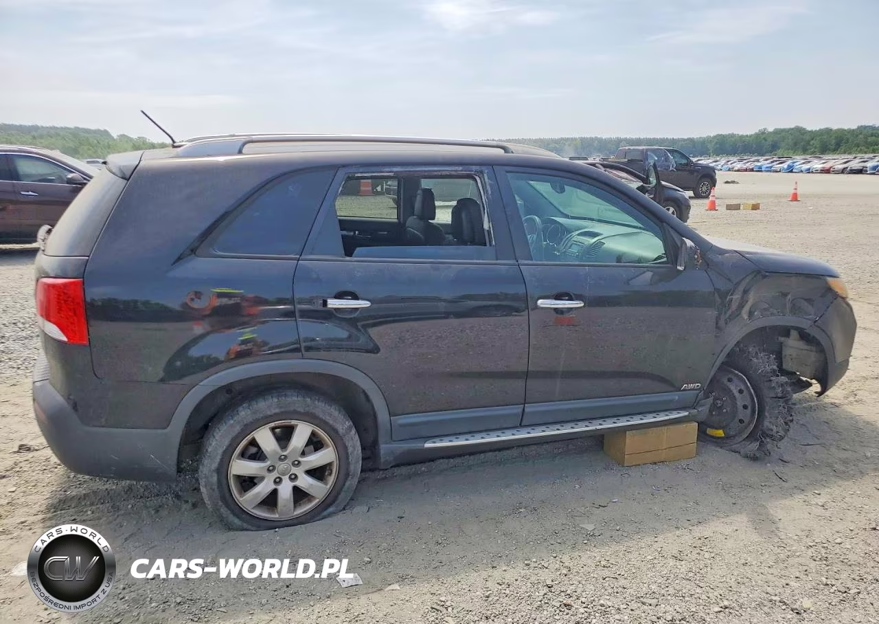 2012 Kia Sorento Lx VIN:5XYKTDA27CG269666 - 3